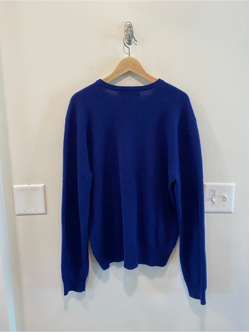 Vintage Polo Ralph Lauren Mens V Neck Sweater size large 100% lambswool preppy